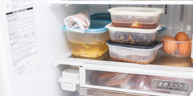 料理は小皿・小出し