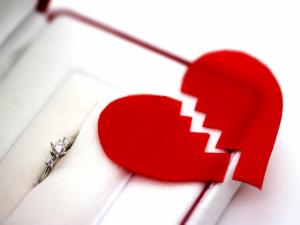 離婚を決意したきっかけ12選|タイミングや理由からわかる別れる夫婦傾向
