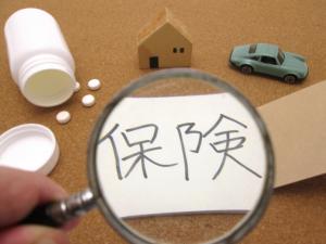 弁護士保険(弁護士費用保険)|離婚前に加入するメリットと補償内容を解説
