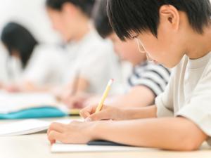 【特別費用】養育費だけじゃ不安な方｜学費・医療費の請求ポイント