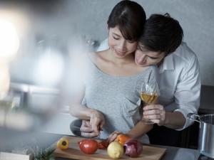 自宅不倫は慰謝料が増額される？身勝手な心理と対処法、証拠集め