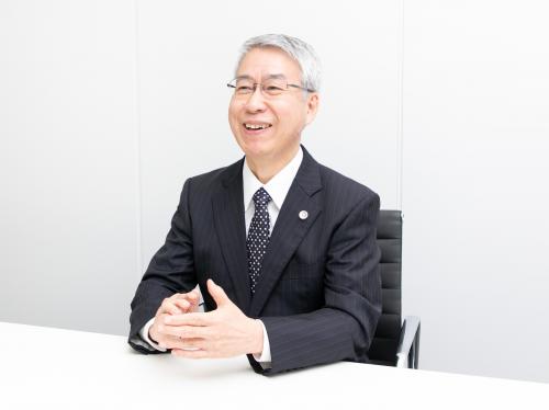 浅野総合法律事務所_先生