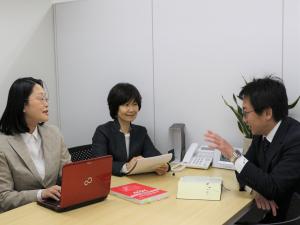 弁護士 福山 勝紀_先生達