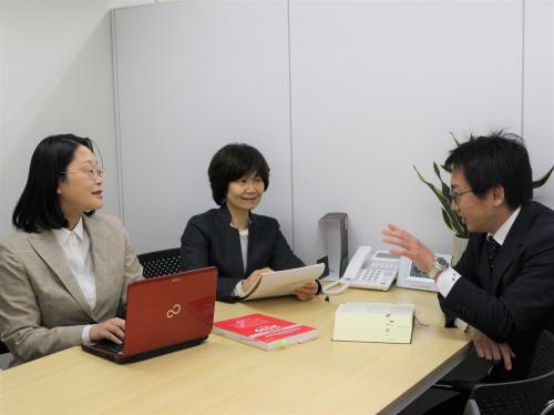 あやめ法律事務所_先生2