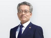 プロテクトスタンス大阪_福井弁護士