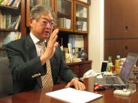 高下謹壱法律事務所_先生5