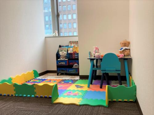 弁護士法人 山本・坪井綜合法律事務所 福岡オフィス_キッズルーム